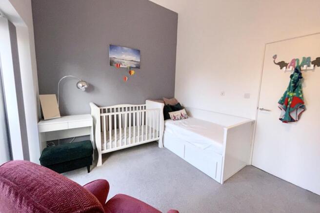 Photo 12