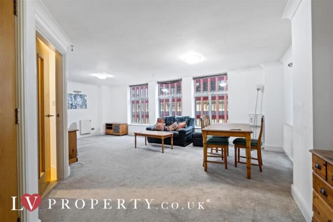 Full size Logo-1 (1)