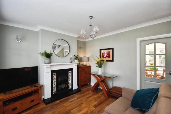 2 bed Terraced for sale Image 5