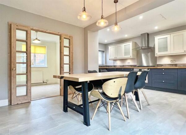 Dining Area TM.jpg