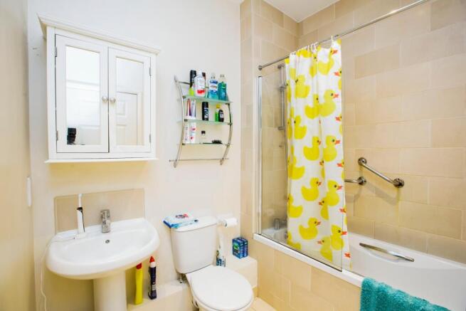 1 bed Flat for sale Image 5