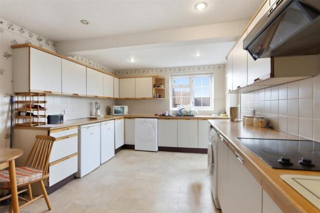 Kitchen/Diner 2