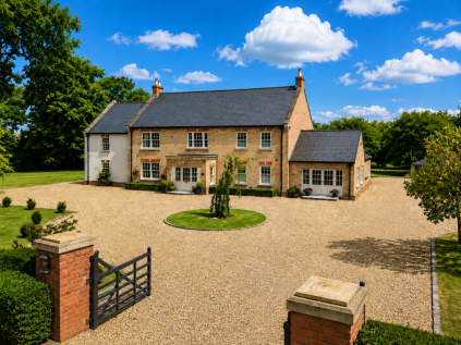 Long Lane Manor, Brompton