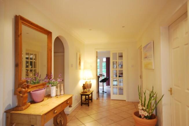 Tiled entrance hall