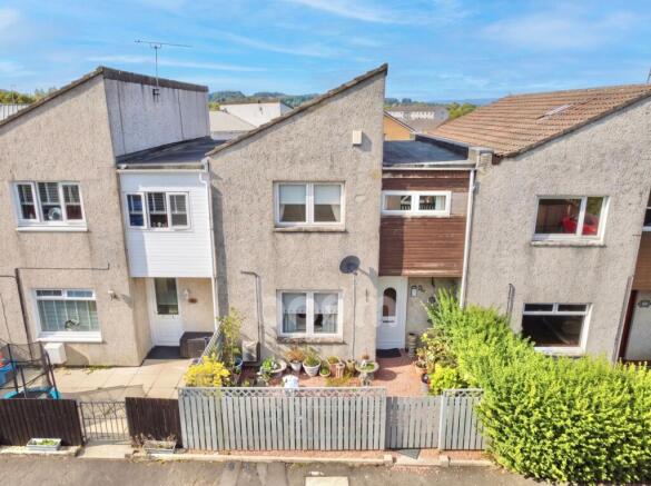 Ness Avenue, Johnstone Three bedroom terraced home