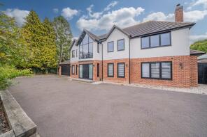 19, Rodborough Road, Dorridge, Solihull B93 8EE