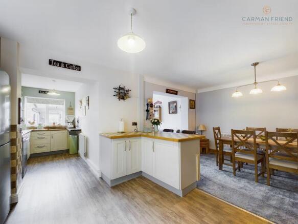 Open Plan Kitchen/Living/Dining Room