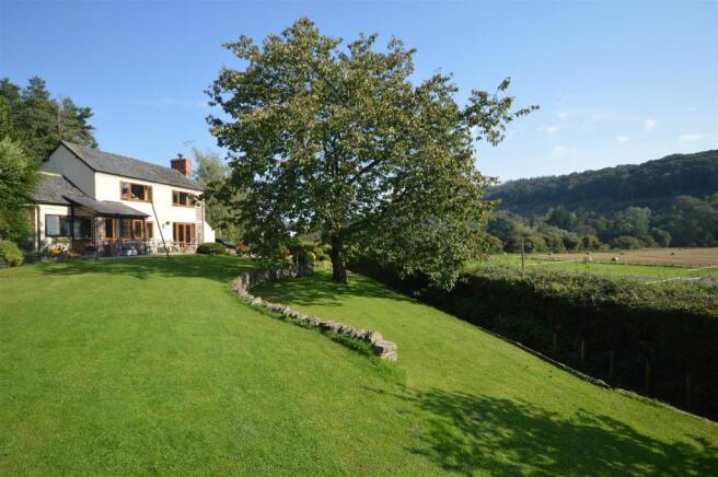 GARDEN HOUSE.