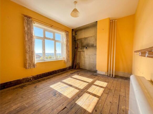 3 bed Semi-Detached for sale Image 9
