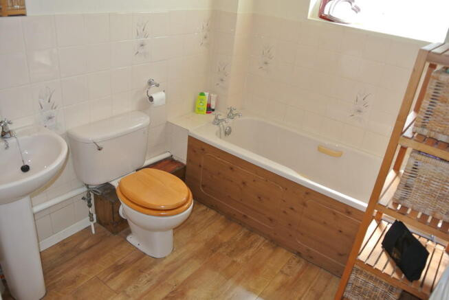 Photo 16