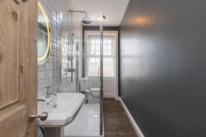 2 bed Terraced for sale Image 6
