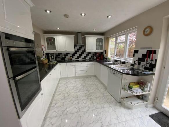 Kitchen 2