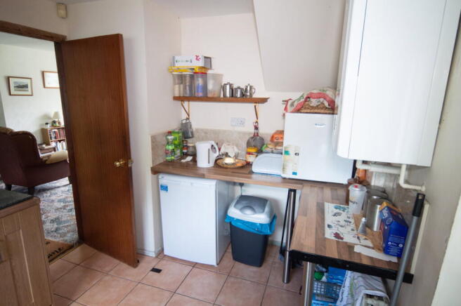 3 bed Semi-Detached for sale Image 5