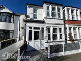 13, Martyns Grove, Westcliff-on-sea SS0 9XX