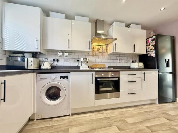 Salthouse Drive, Kew, PR8 photo 4