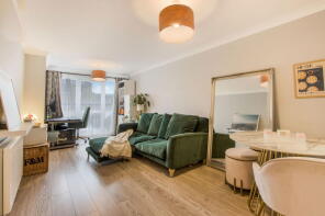 Flat 101, 6 Mercer Court, Candle Street, London E1 4SG