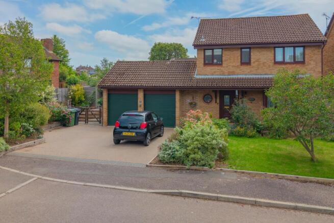 Ewemove Taunton Ellis Grove (16)