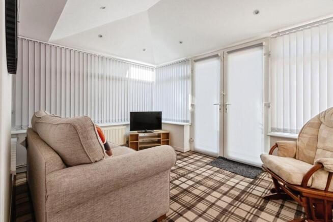 3 bed Semi-Detached for sale Image 11