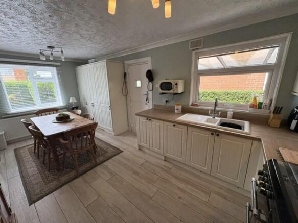 3 bed Detached Bungalow for sale Image 6