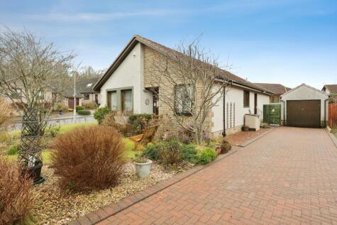 Robertson Road, Cupar, KY15