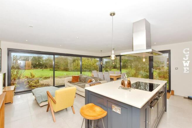 Kitchen/Living Room