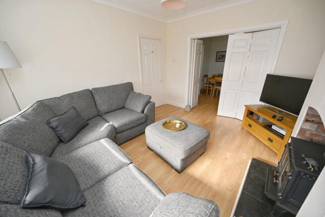3 bed Semi-Detached for sale Image 4