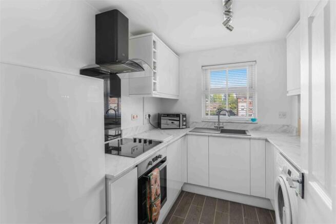 18 Coopers Gate, Banbury-16.jpg