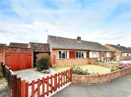 28, Ashcott Close, Burnham-on-sea TA8 1HW