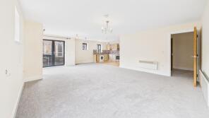 39, Centro West, Searl Street, Derby DE1 1BW