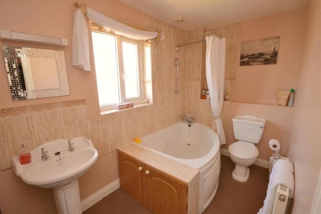 Bathroom (78).jpg