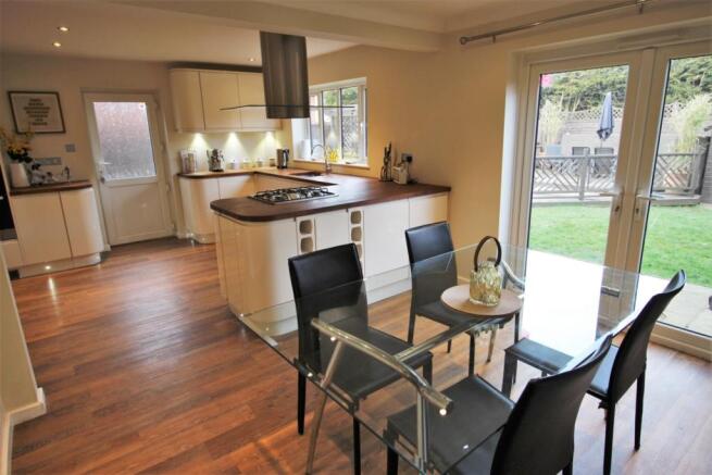 Kitchen / Diner