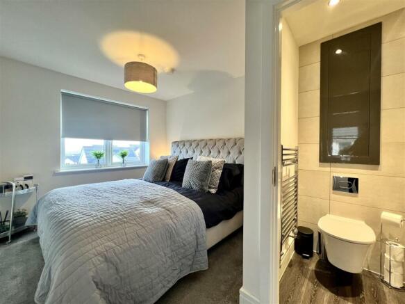 Master with En-Suite