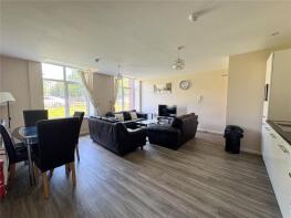 Apartment 2, 16 Northwood House, Goodiers Drive, Salford M5 3QQ