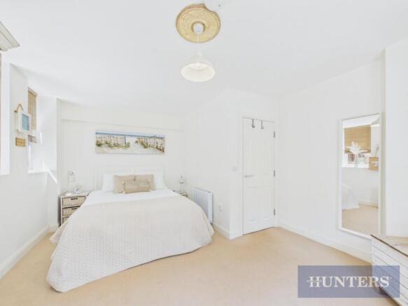 1 bed Flat for sale Image 11