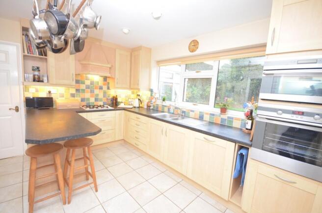 Kitchen/Breakfast Ro