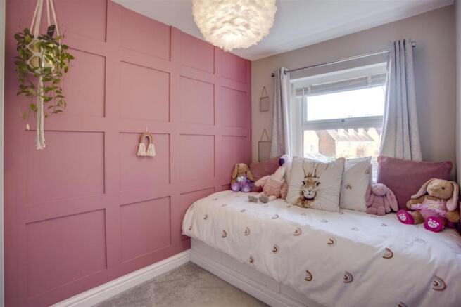52 Plomer Green Lane Bedroom 2.jpg