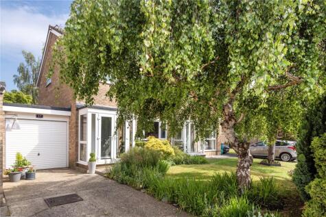 Churchfield, Edenbridge, Kent, TN8