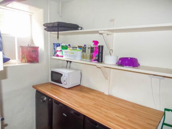 Photo 9