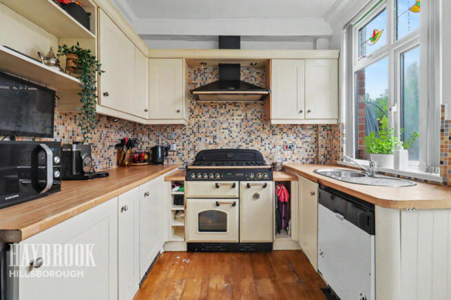 3 bed Detached for sale Image 7