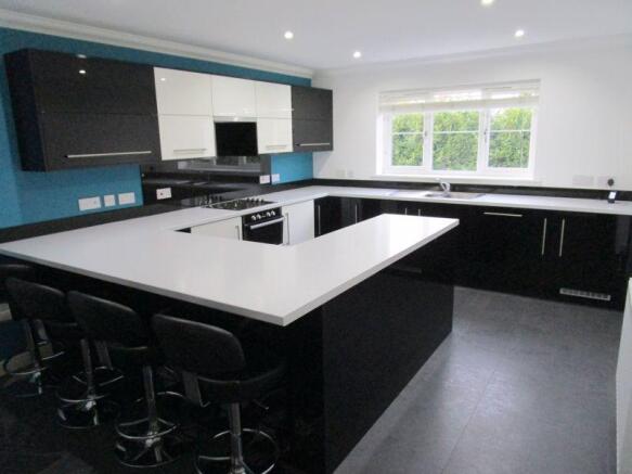 Kitchen/Breakf...