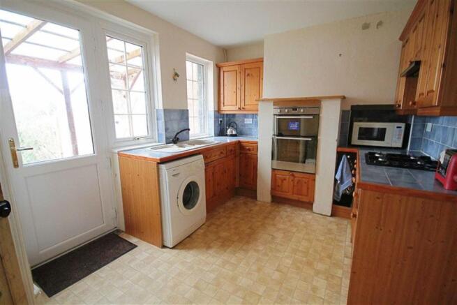KITCHEN/BREAKFAST RO