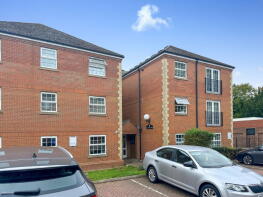 Flat 7, St Lawrences House, Latymer Court, Northampton NN1 3NE