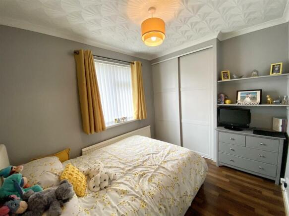 BEDROOM 3
