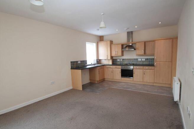 2 bed Flat to rent Image 4