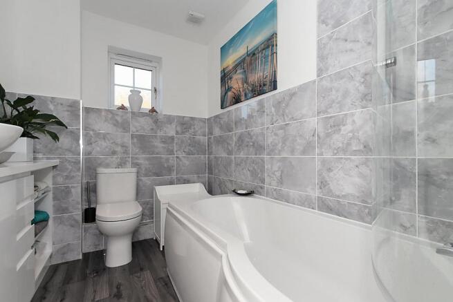 Sco-Bathroom.jpg