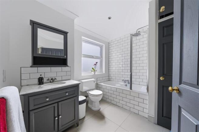 Himley Road, SW17 photo 4