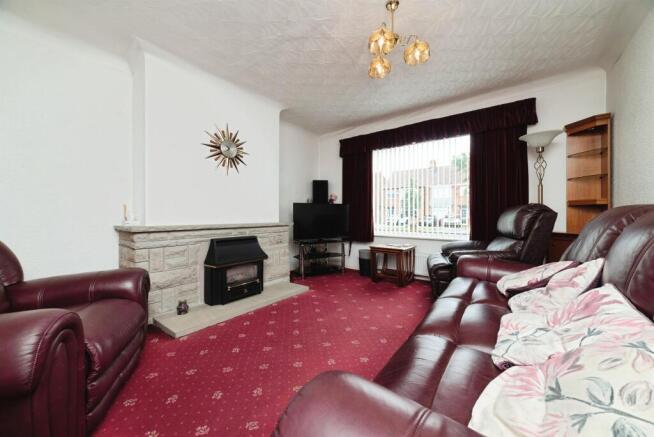 3 bed Semi-Detached for sale Image 4
