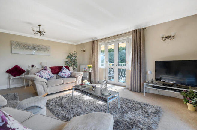 1361823-27-68dbd1...