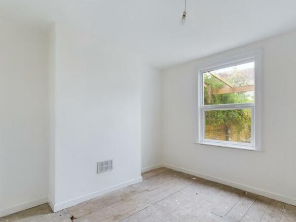 CAM01530G0-PR0206-STILL005.jpg