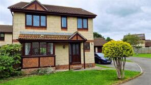 4, Woodlands Road, Wotton-under-edge GL12 8LS